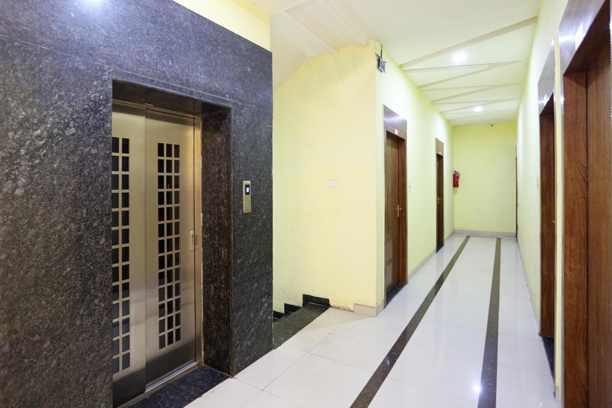 Collection O Hotel Pearl Rāipur Dış mekan fotoğraf