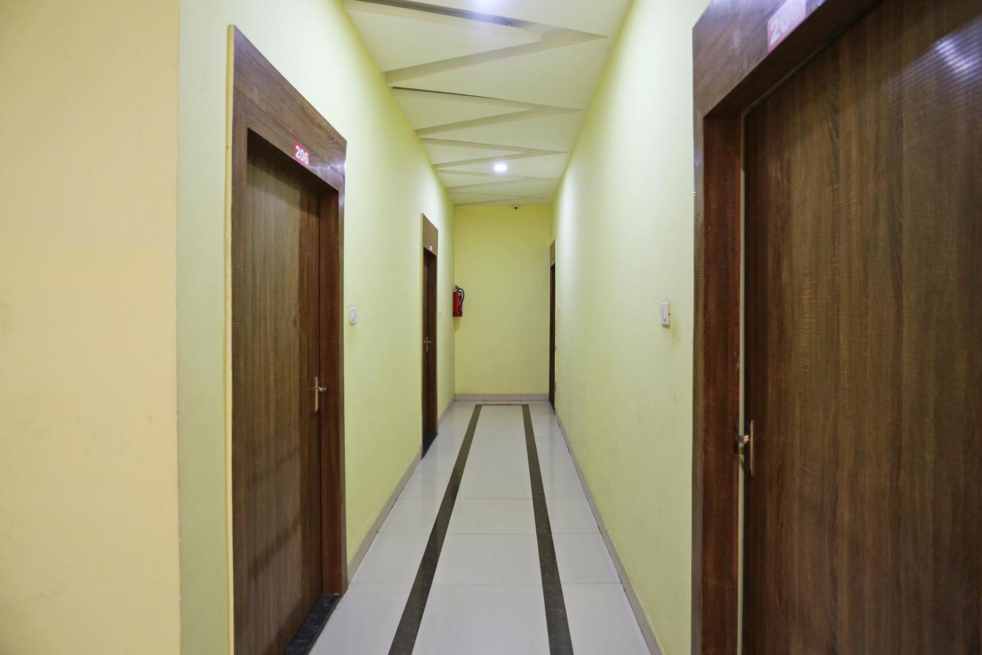 Collection O Hotel Pearl Rāipur Dış mekan fotoğraf